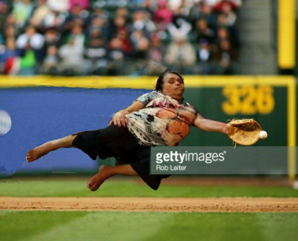 19 Foto editan wanita ketiduran di mal ini bikin ngakak guling-guling 19 Foto editan wanita ketiduran di mal ini bikin ngakak guling-guling