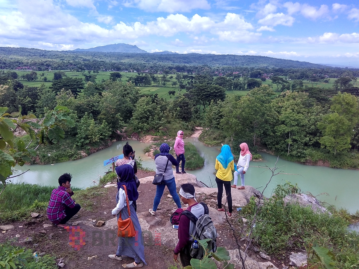 Pesona Telaga Biru, bekas tambang kapur yang memesona dan eksotis