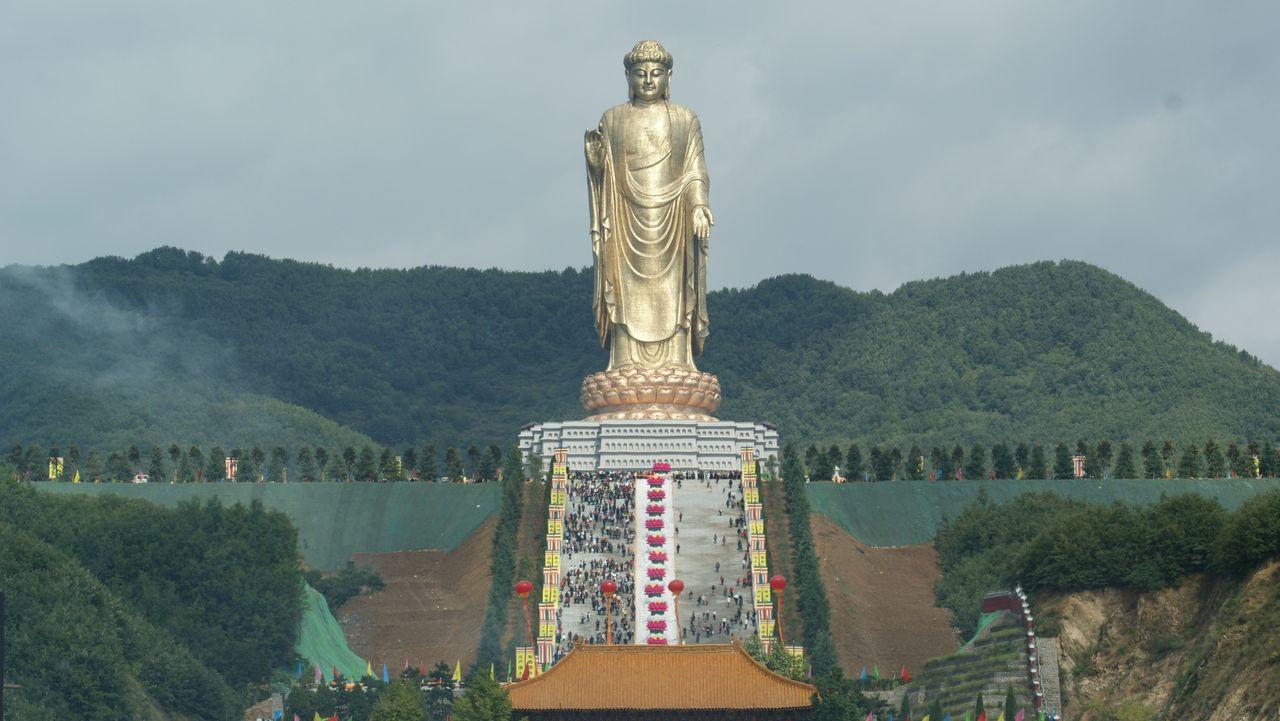 Ini dia 11 patung simbol keagamaan terbesar di dunia 