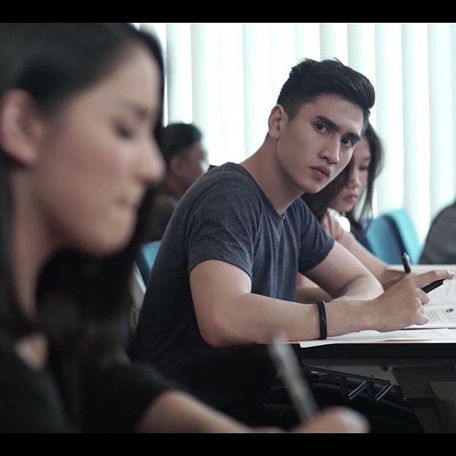 Verrel Bramasta, anak Venna Melinda, yang gantengnya minta ampun! Verrel Bramasta, anak Venna Melinda, yang gantengnya minta ampun!