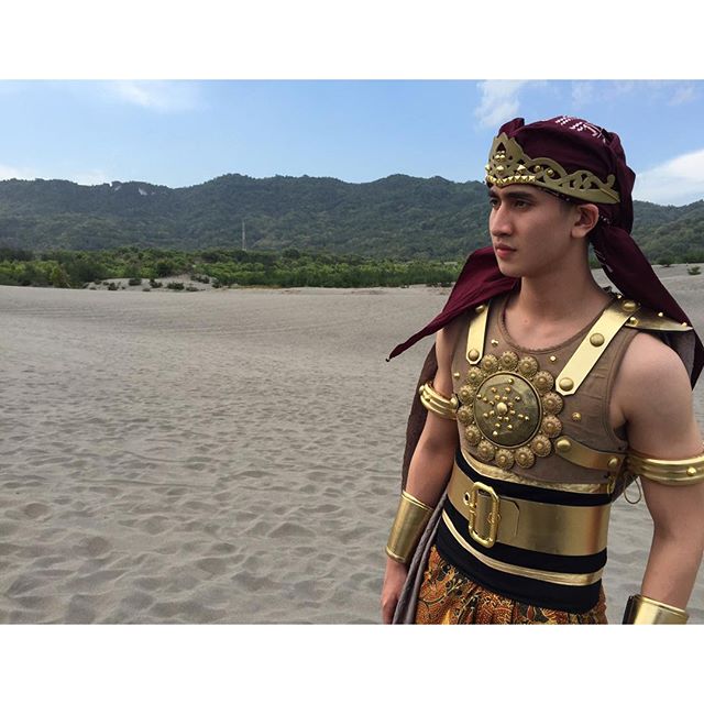 Verrel Bramasta, anak Venna Melinda, yang gantengnya minta ampun! Verrel Bramasta, anak Venna Melinda, yang gantengnya minta ampun!