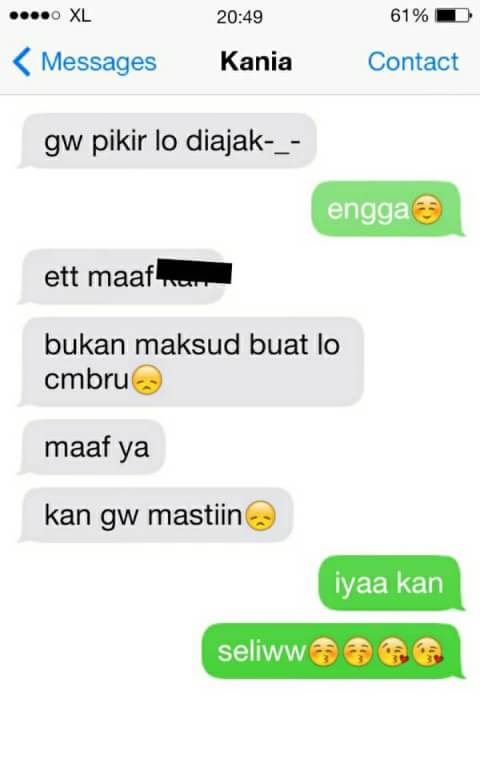 SMS 'drama' percintaan anak muda ini bikin 'baper' juga menggelikan