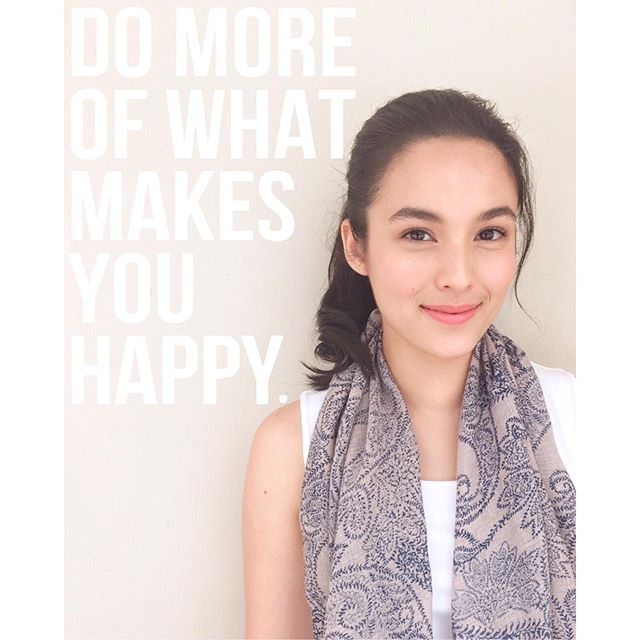 10 Artis ini ternyata memiliki alis paling cetar, kamu wajib tiru! 10 Artis ini ternyata memiliki alis paling cetar, kamu wajib tiru!