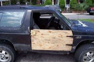 34 Foto reparasi mobil 'low budget' ini bikin ketawa ngakak, gokil!