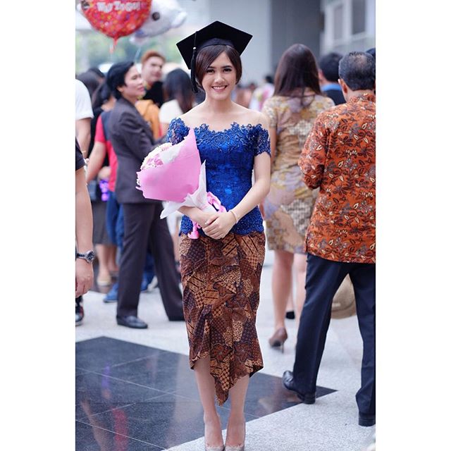 Mengenal Annissa, adik Alyssa Soebandono yang cantiknya bikin baper Mengenal Annissa, adik Alyssa Soebandono yang cantiknya bikin baper