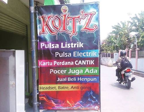 Lagi, 20 papan nama salah tulis ini bikin tepok jidat, duh!