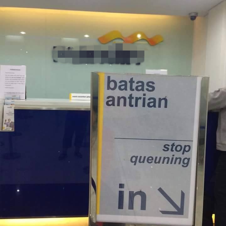 Lagi, 20 papan nama salah tulis ini bikin tepok jidat, duh!