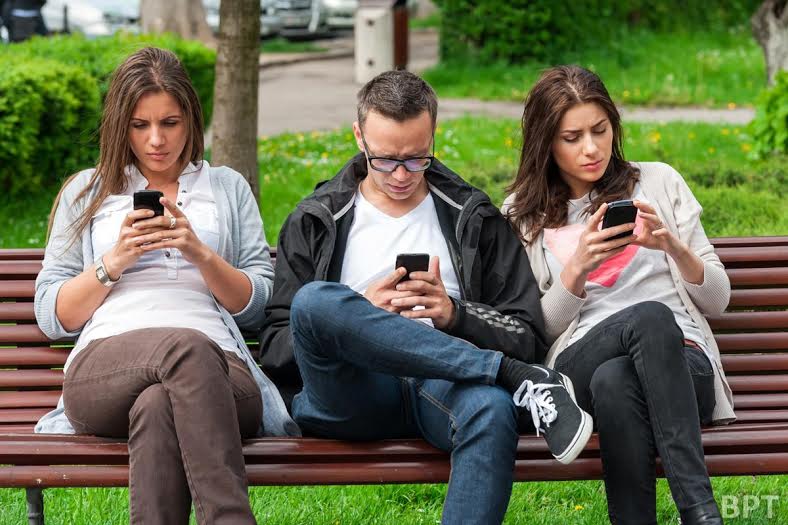 7 Trik keren meladeni haters yang kebangetan, dijamin bikin kapok!