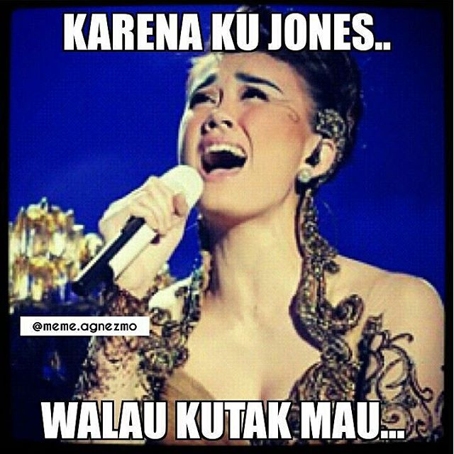 Kalau kamu baca 16 meme ini sambil menyanyi, hidupmu penuh drama!