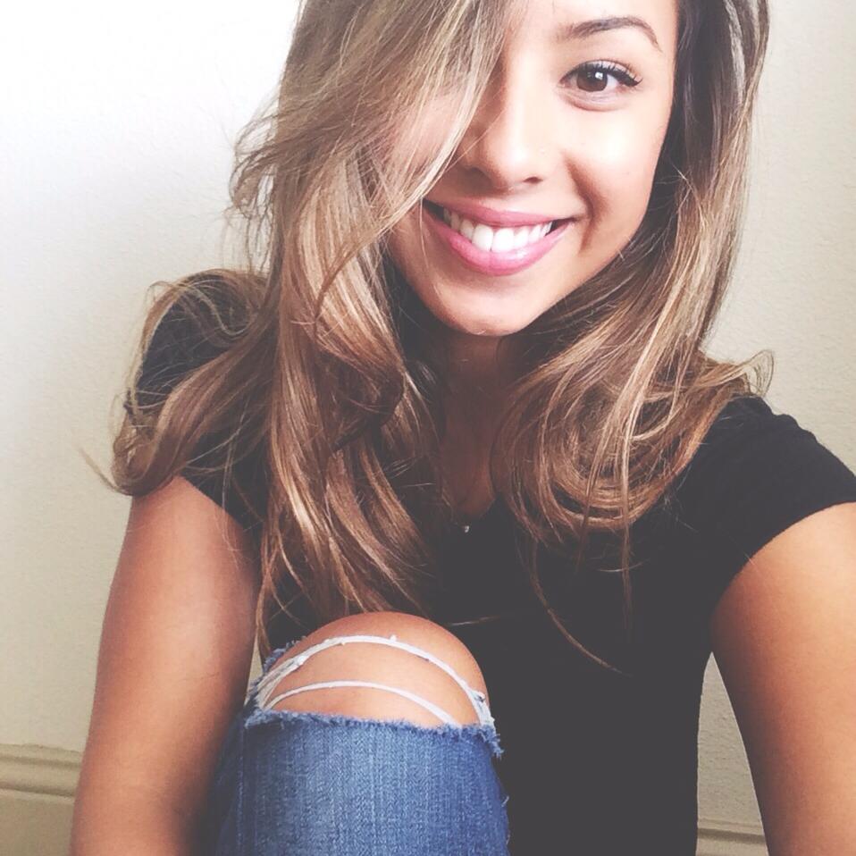 Nadine Kaiser putri Menteri Susi kini makin jelita & memesona, uhuk! Nadine Kaiser putri Menteri Susi kini makin jelita & memesona, uhuk!