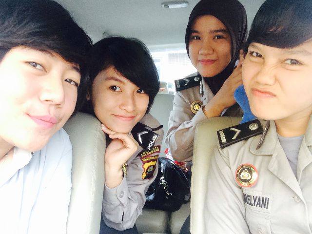 Mengenal Bripda Rizka Munawwaroh, polwan jelita penghafal Alquran