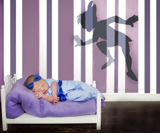 Lucunya 21 foto bayi bareng superhero idola, bikin gemas! 