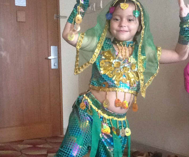 Imut & menggemaskannya Chelsea Pearce, adik Pevita Pearce