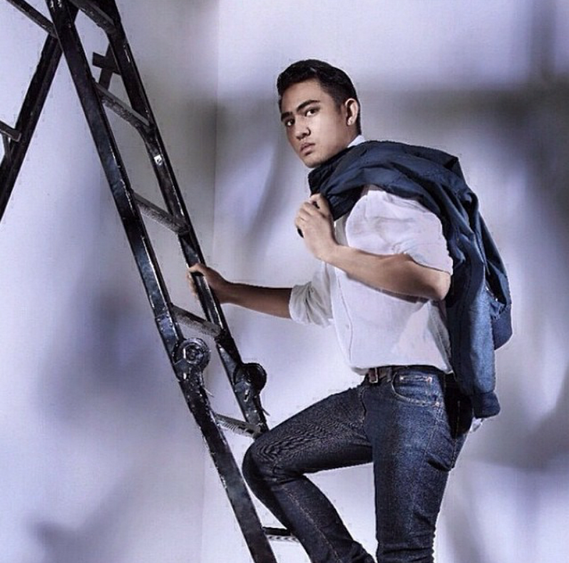 Matthew Thomas, gantengnya mewarisi sang ayah, Jeremy Thomas! Matthew Thomas, gantengnya mewarisi sang ayah, Jeremy Thomas!