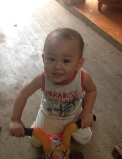 Anjasmara sudah punya cucu nan menggemaskan lho, ini dia foto-fotonya Anjasmara sudah punya cucu nan menggemaskan lho, ini dia foto-fotonya