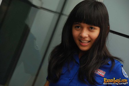 Putri Ayu IMB dulu hitam manis sekarang tambah cantik lho.. Putri Ayu IMB dulu hitam manis sekarang tambah cantik lho..