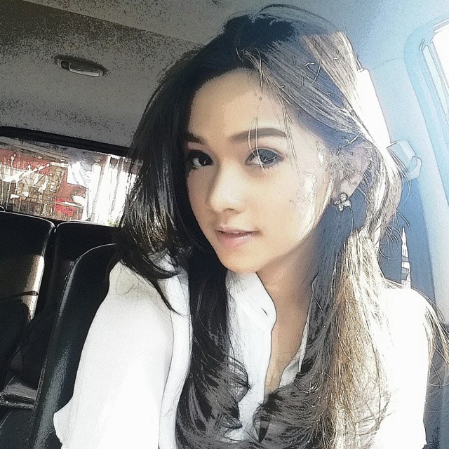 Putri Ayu IMB dulu hitam manis sekarang tambah cantik lho.. Putri Ayu IMB dulu hitam manis sekarang tambah cantik lho..