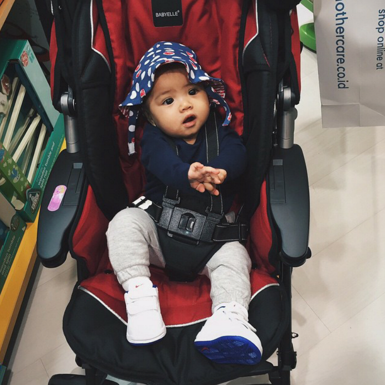 Lucu & menggemaskannya Mikaila Akyza Pratama, anak Ricky Harun-Herfiza Lucu & menggemaskannya Mikaila Akyza Pratama, anak Ricky Harun-Herfiza