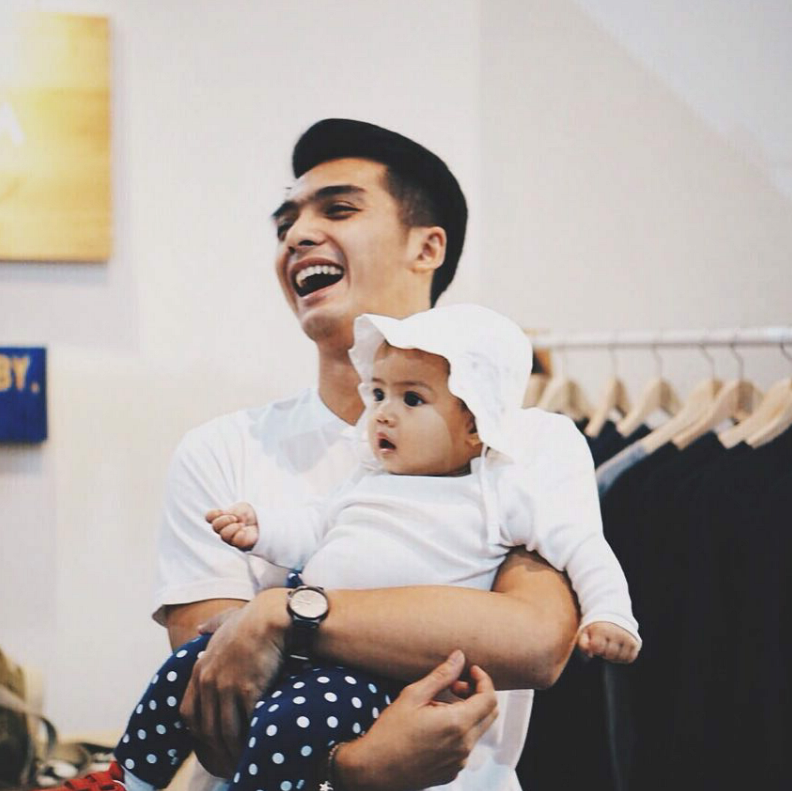 Lucu & menggemaskannya Mikaila Akyza Pratama, anak Ricky Harun-Herfiza Lucu & menggemaskannya Mikaila Akyza Pratama, anak Ricky Harun-Herfiza