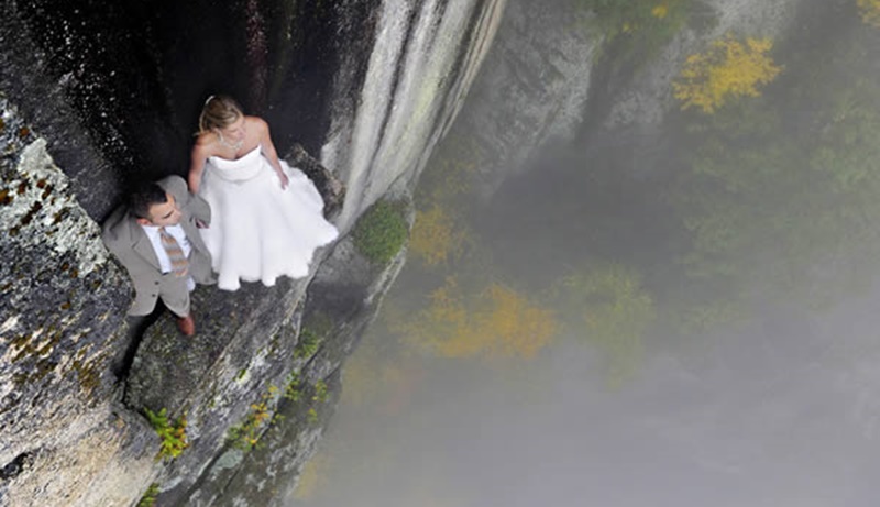 9 Foto prewedding paling ekstrem, menantang maut!
