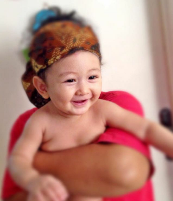 Kenalkan Kabay, putra imut dan ganteng Ferry Maryadi-Deswita Maharani Kenalkan Kabay, putra imut dan ganteng Ferry Maryadi-Deswita Maharani