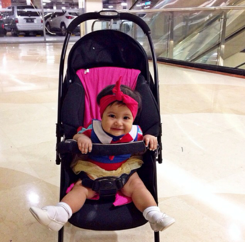 Lucunya Megumi Arrawda Sachi, putri Desta-Natasha Rizki