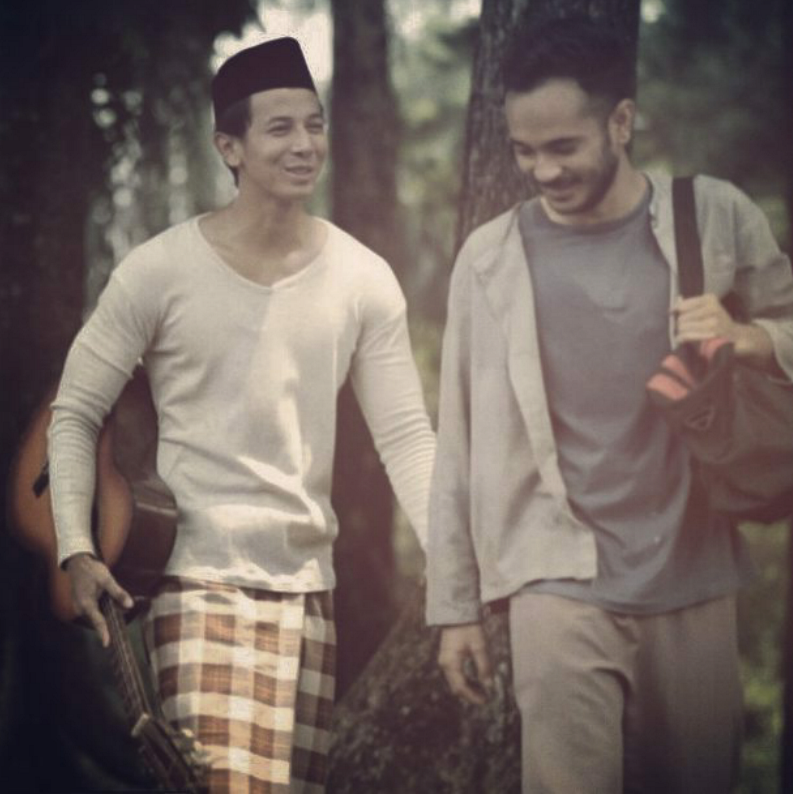 Gantengnya Giulliano Marthino Lio, teman duet Melly Goeslaw di AADC 2