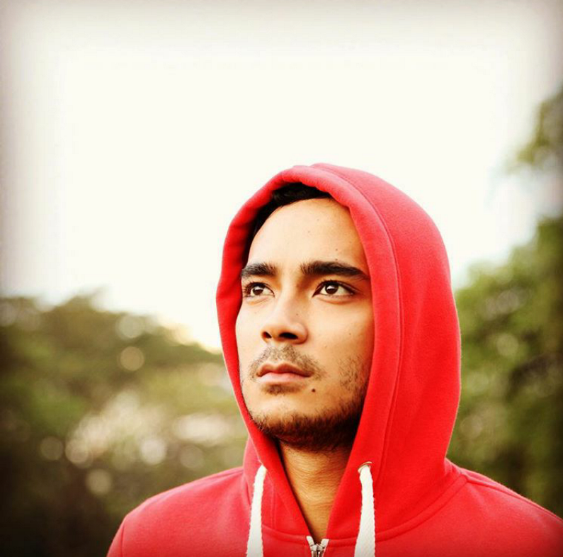 Gantengnya Giulliano Marthino Lio, teman duet Melly Goeslaw di AADC 2