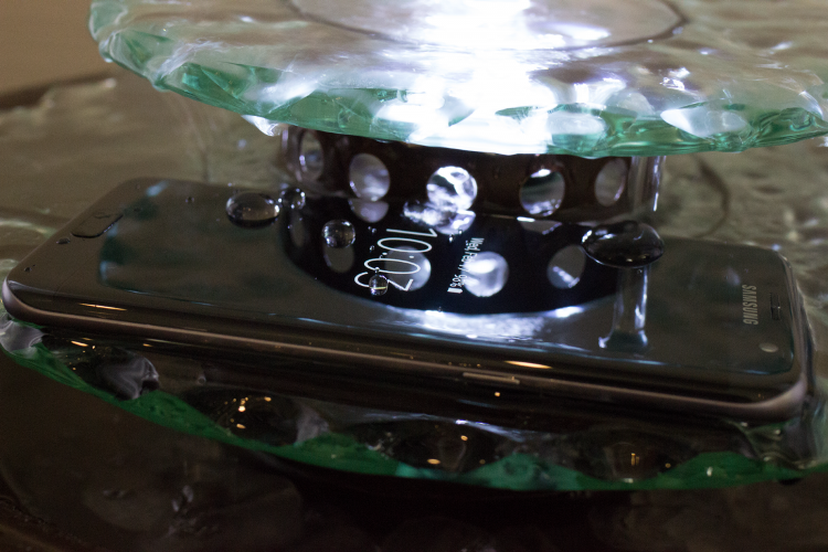 10 'Kesaktian' Samsung Galaxy S7 yang tak dimiliki iPhone