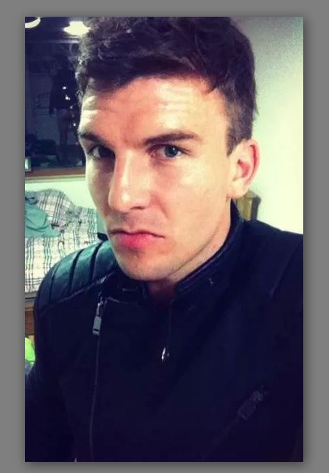 15 Foto yang akhirnya menggelikan gara-gara kaca, gagal deh gaya!