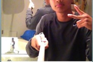 15 Foto yang akhirnya menggelikan gara-gara kaca, gagal deh gaya!