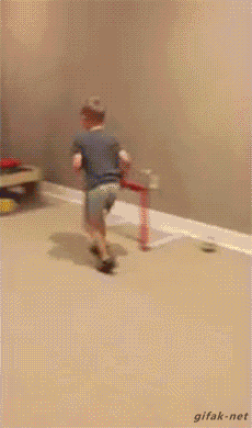 18 Aksi selebrasi dini ini berujung tragis, duh kasihan ya! 18 Aksi selebrasi dini ini berujung tragis, duh kasihan ya!