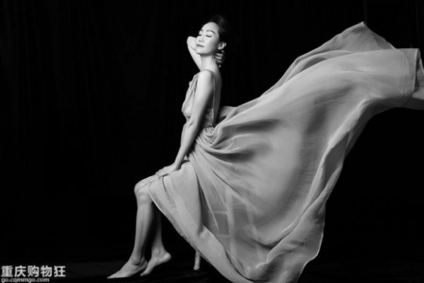 Kamu tak akan percaya jika wanita seksi ini berusia 50 tahun, wow! Kamu tak akan percaya jika wanita seksi ini berusia 50 tahun, wow!