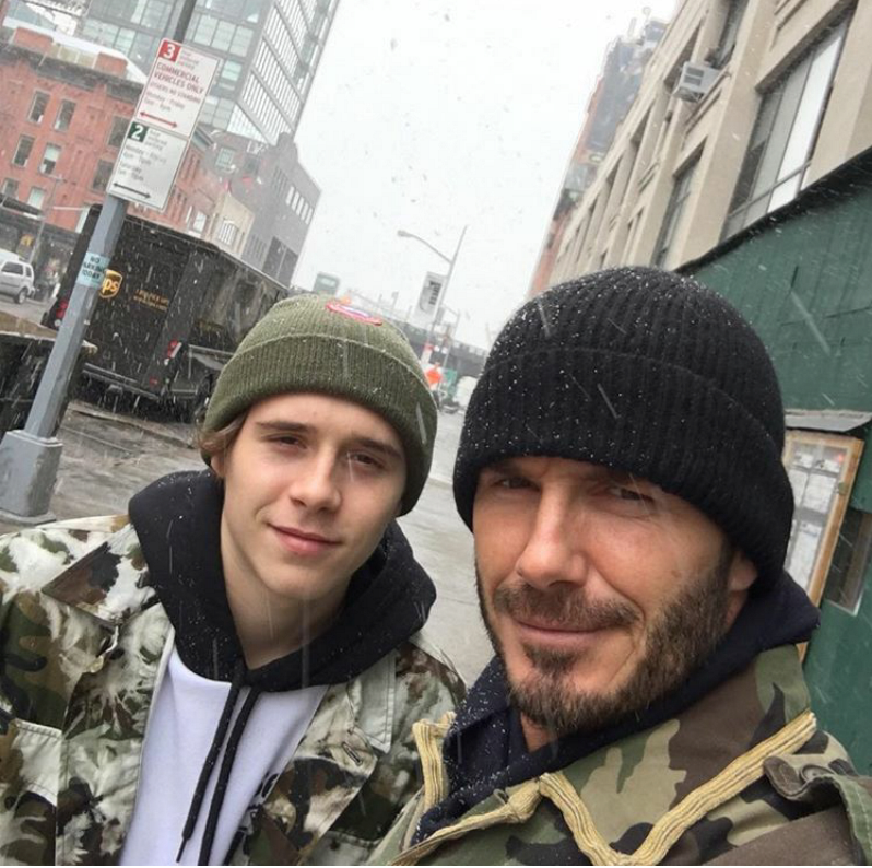 16 Foto si ganteng Brooklyn Beckham ini bikin hatimu klepek-klepek