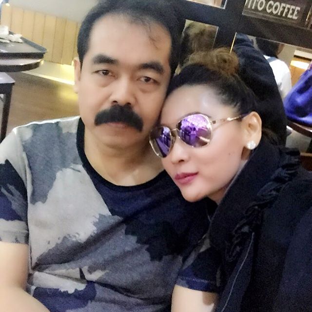 Kenalan yuk dengan Ivan, Anak Inul Daratista yang chubby menggemaskan Kenalan yuk dengan Ivan, Anak Inul Daratista yang chubby menggemaskan