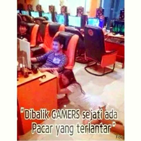 Kalau ketawa lihat 38 meme ini, berarti kamu seorang gamer sejati! Kalau ketawa lihat 38 meme ini, berarti kamu seorang gamer sejati!