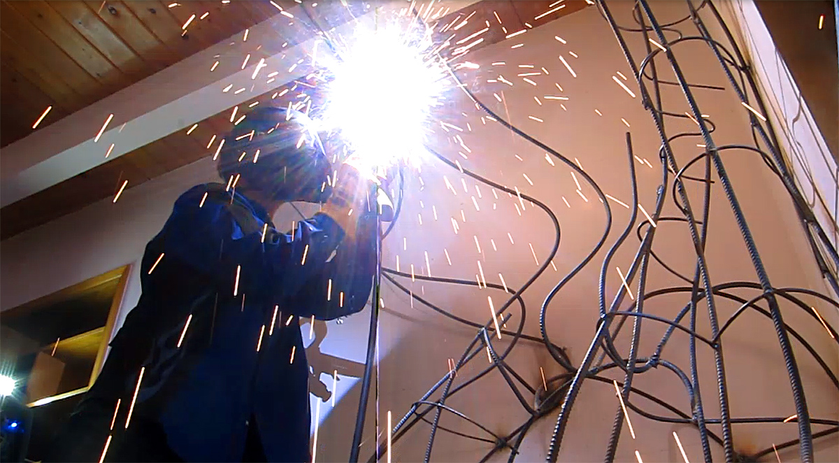 Ayah ini dekorasi kamar putrinya bak negeri dongeng, dan hasilnya... Ayah ini dekorasi kamar putrinya bak negeri dongeng, dan hasilnya...