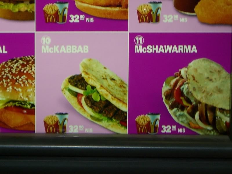 Nggak cuma ayam goreng, McDonald’s ternyata punya 10 menu unik ini