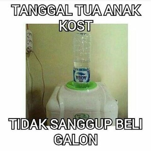 Lagi, 32 meme lika-liku hidup anak kos yang bikin ketawa ngakak