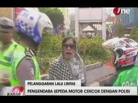 25 Meme cara memahami cewek yang bikin ketawa, cowok wajib baca nih!