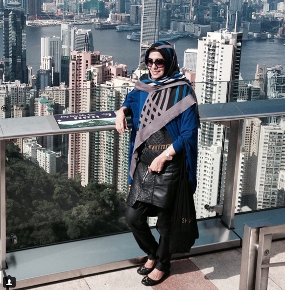 Masih ingat Ida Royani? Kini dia berhijab dan tetap cantik memesona Masih ingat Ida Royani? Kini dia berhijab dan tetap cantik memesona