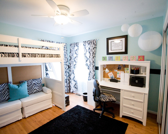 15 Desain meja belajar keren ini bangkitkan semangat belajar anak 15 Desain meja belajar keren ini bangkitkan semangat belajar anak