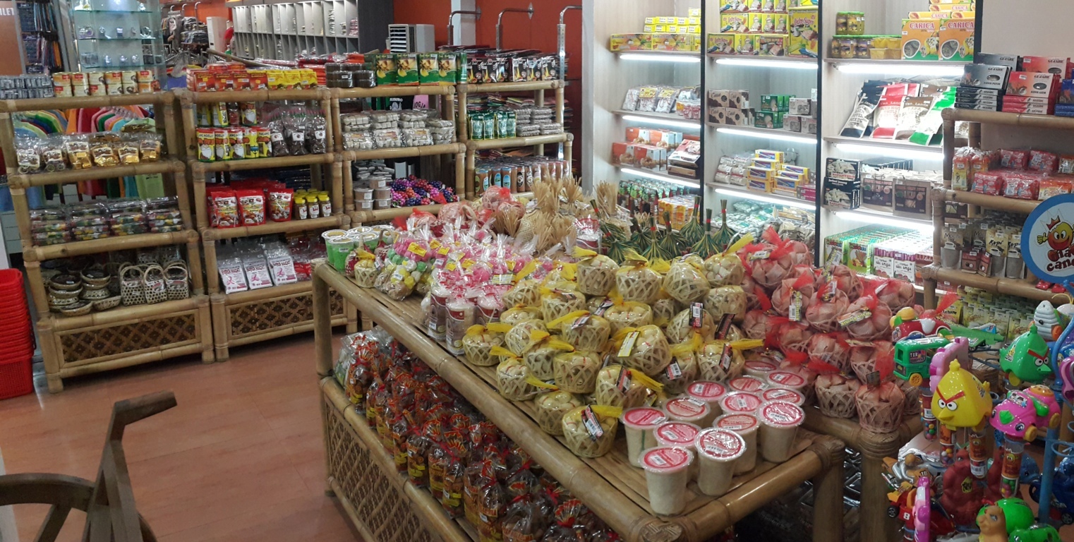 15 Kekonyolan traveling bareng teman, keseruan yang sulit dilupakan!