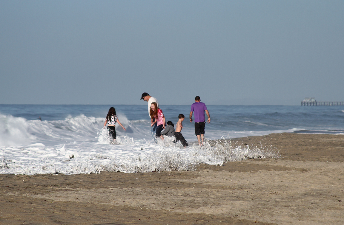 15 Kekonyolan traveling bareng teman, keseruan yang sulit dilupakan!