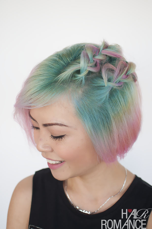 Rambut pendek juga cantik lho dikepang, 25 gaya ini bisa kamu coba! Rambut pendek juga cantik lho dikepang, 25 gaya ini bisa kamu coba!