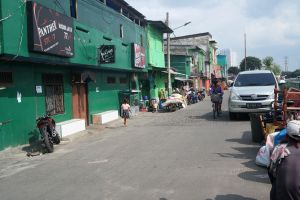 Ini kata Moammar Emka soal pendapatan PSK Kalijodo yang digusur, wah!