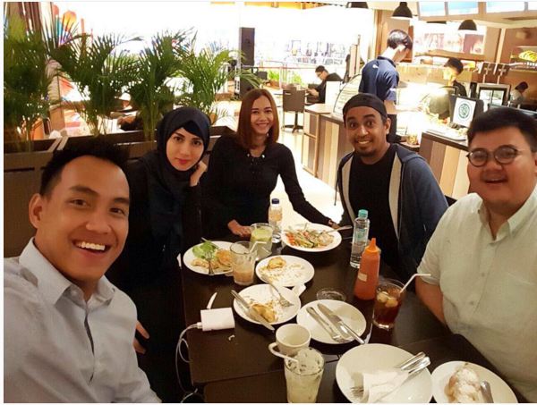 Ini kabar Doni Tata, pembalap ganteng yang bakal bikin hatimu berdesir Ini kabar Doni Tata, pembalap ganteng yang bakal bikin hatimu berdesir