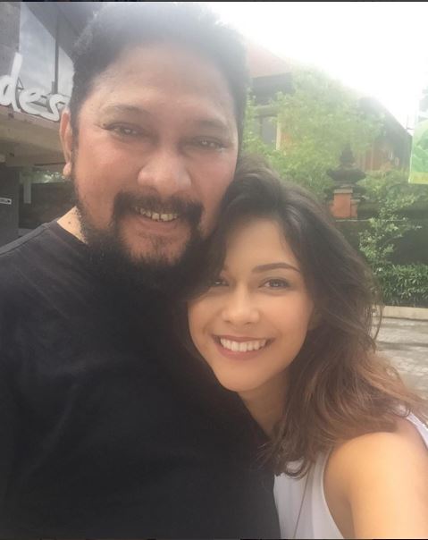 Apa kabar Nana Mirdad? Sekarang jadi hot mama yang cantik banget, lho!