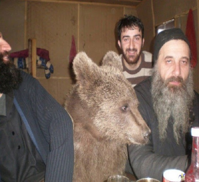 15 Foto kocak ini buktikan kenapa AS males bikin ulah sama Rusia