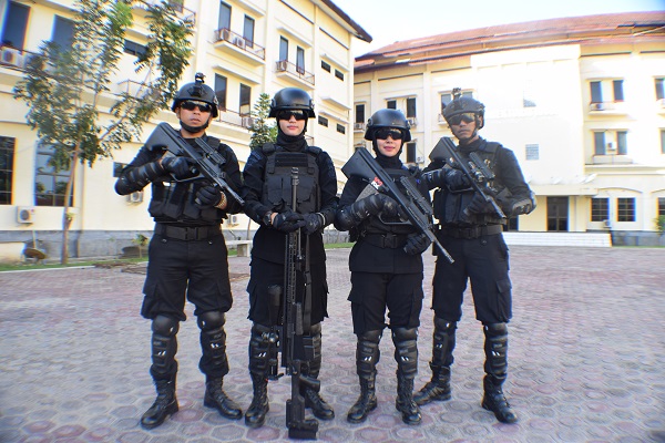 Perkenalkan Bripda Nina, polisi cantik jadi sniper 'pengawal' presiden